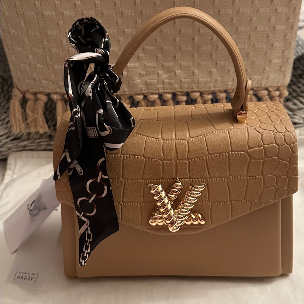 Croc-Embossed Tan Handbag with Gold Accent